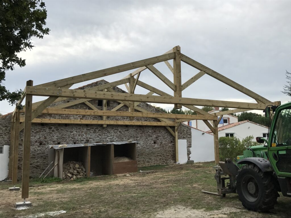 Arnaud Menuiserie Menuiserie Interieur Et Exterieur Aizenay Charpente 2