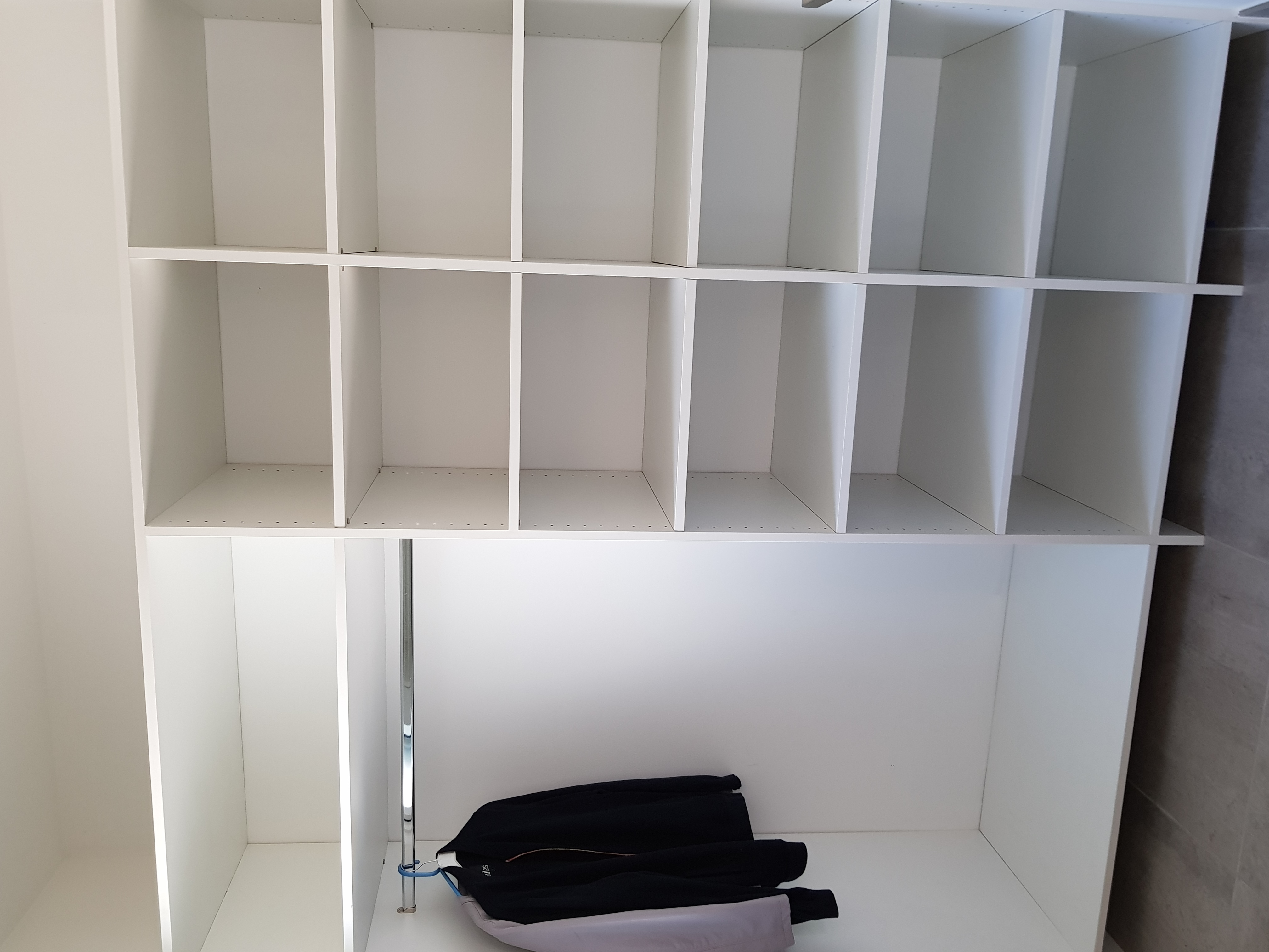 Arnaud Menuiserie Menuiserie Interieur Et Exterieur Aizenay Amenagement De Placard