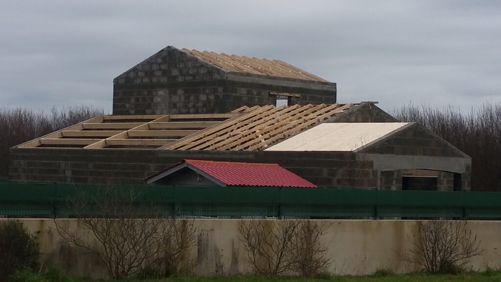 Arnaud Menuiserie Menuiserie Interieur Et Exterieur Aizenay Charpente Maison Neuve 1