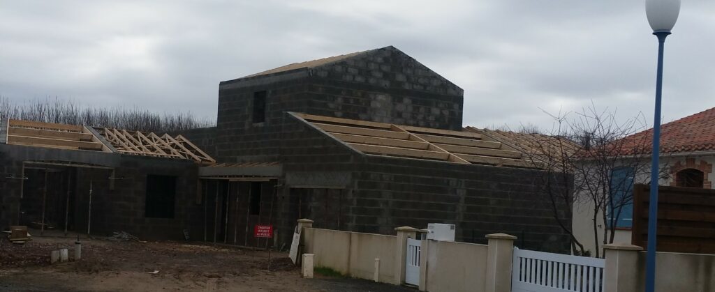 Arnaud Menuiserie Menuiserie Interieur Et Exterieur Aizenay Charpente Maison Neuve 2