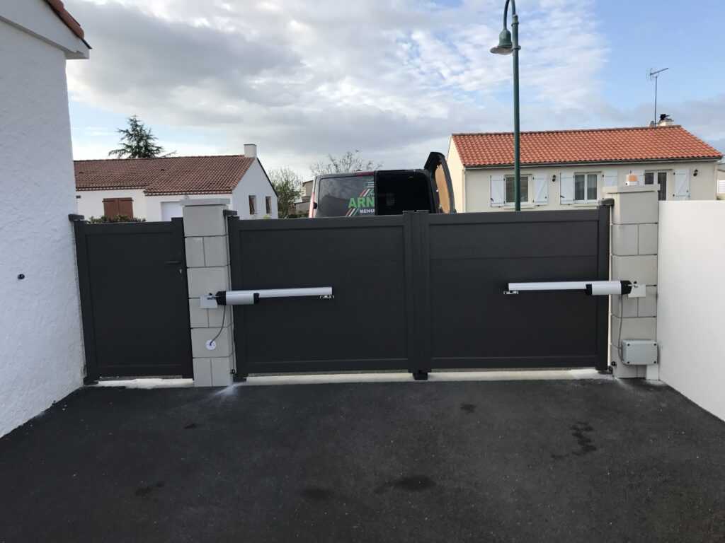 Arnaud Menuiserie Menuiserie Interieur Et Exterieur Aizenay Portail Cloture 4 2