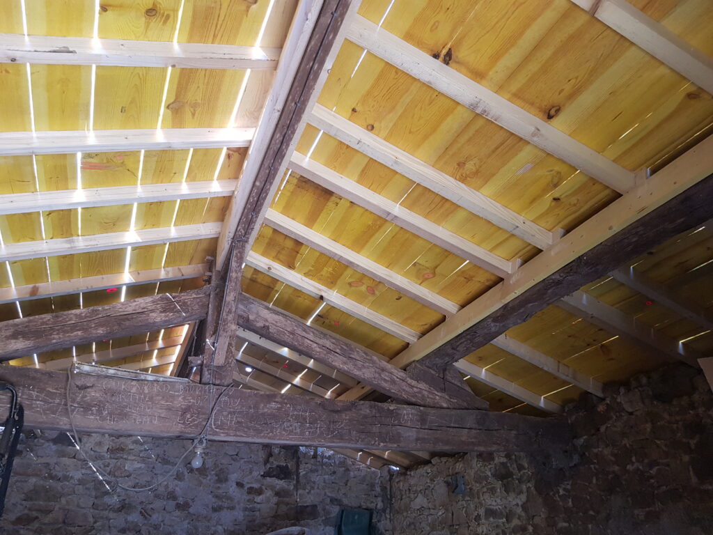 Arnaud Menuiserie Menuiserie Interieur Et Exterieur Aizenay Volige Sur Reno